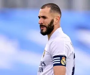 بنزما: زیدان از رئال مادرید جدا نخواهد شد