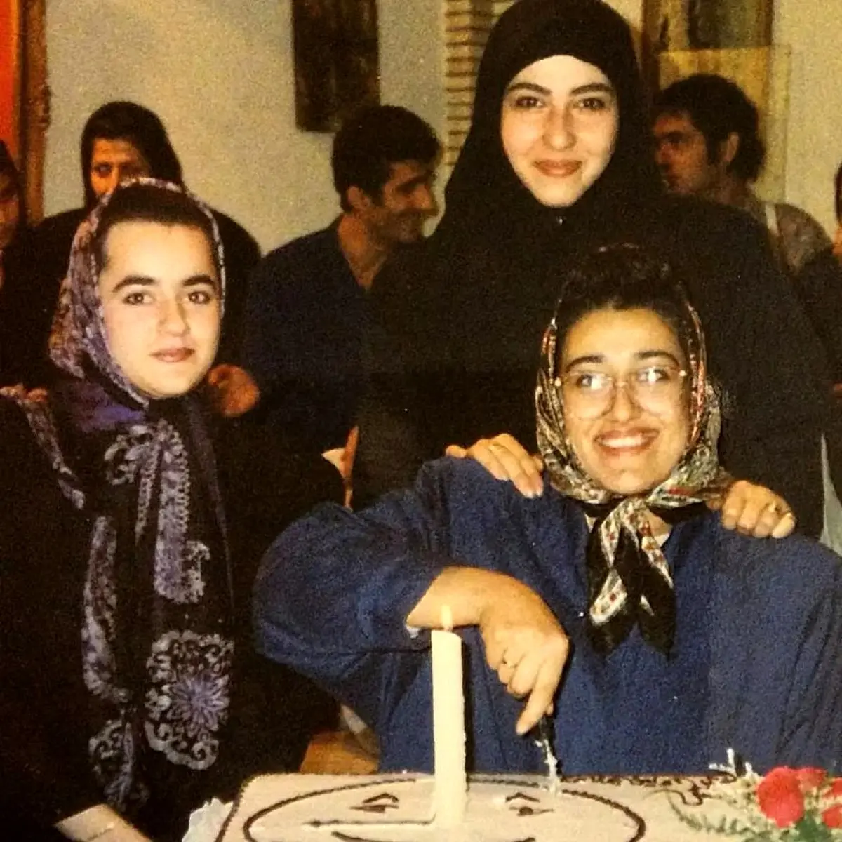 نعیمه نظام دوست