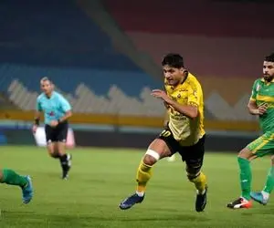 انگیزه ی پرسپولیس،حمله سپاهان و صنعت نفت به صدر