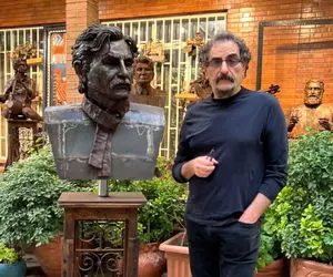 آواز احساسی؛ آوازخوانی شهرام ناظری در حافظیه یا حافظ شیرازی مراقب مردم و خاک کشور باش