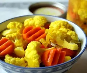 طرز تهیه ترشی هفت بیجار یا مخلوط خانگی