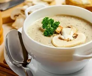 طرز تهیه سوپ شیر مجلسی؛ پیش غذایی ساده و لذیذ
