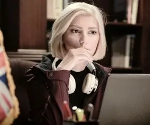 شارلوت سریال گاندو چه جوری بی حجاب بود؟ + ویدیو