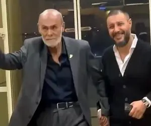 آواز معروفا؛ رقص جنجال بر انگیز جمشید هاشم پور  و جواد عزتی نخورن زمین