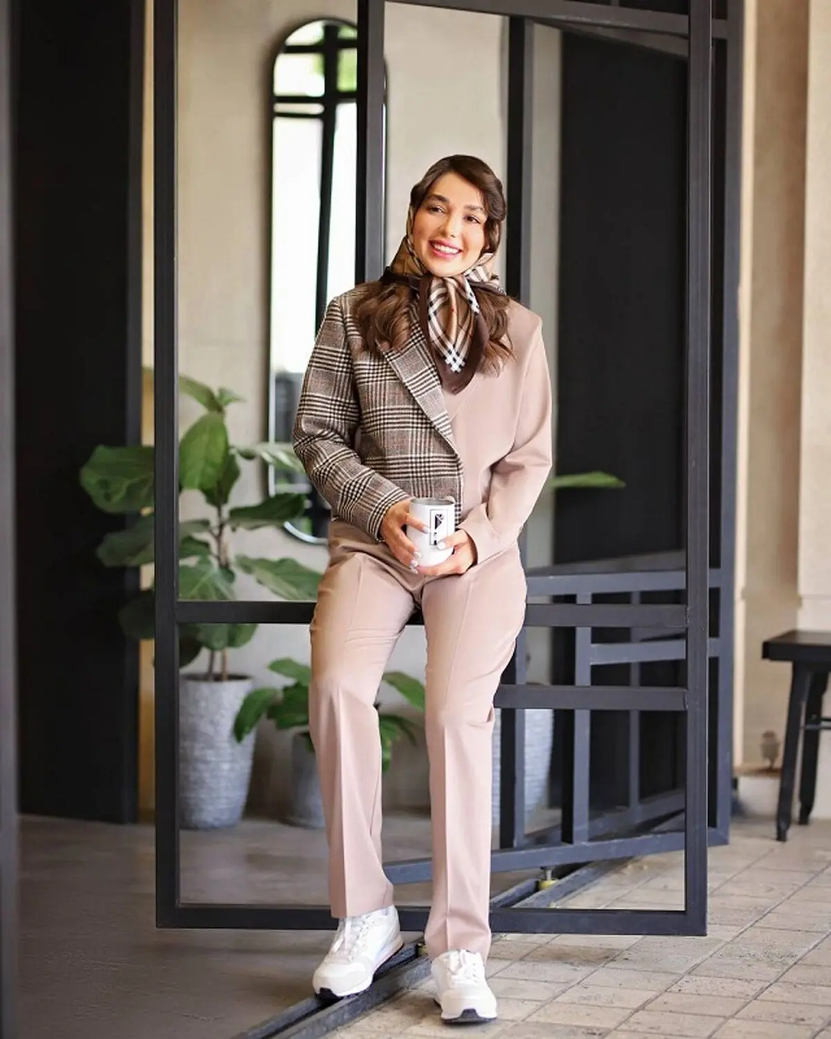 کت و شلوار زنانه