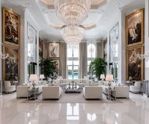 معماری خلاقانه؛ خونه اعیونی ساخته عمارتیه واس خودش پارکینگ طبقاتی داره 