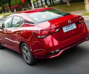 فروش ویزه نیسان سیلفی 2025 با 6 چک