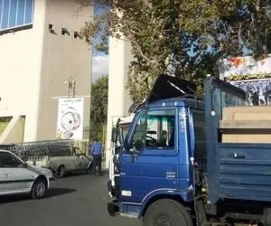 تبلیغات محیطی را به ورزشگاه آزادی راه ندادند!