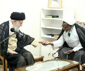 (عکس) هدیه ویژه رهبر انقلاب به همسر شیخ زکزاکی