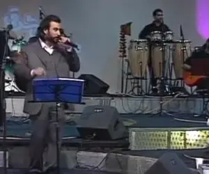 آواز ماندگار؛ روح ناصر عبداللهی شاد با جون دل آهنگ سنگ ستاره میشکنه رو خوند رقص ملتو