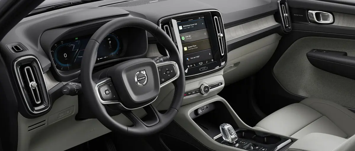 Volvo-XC40-Facelift-7