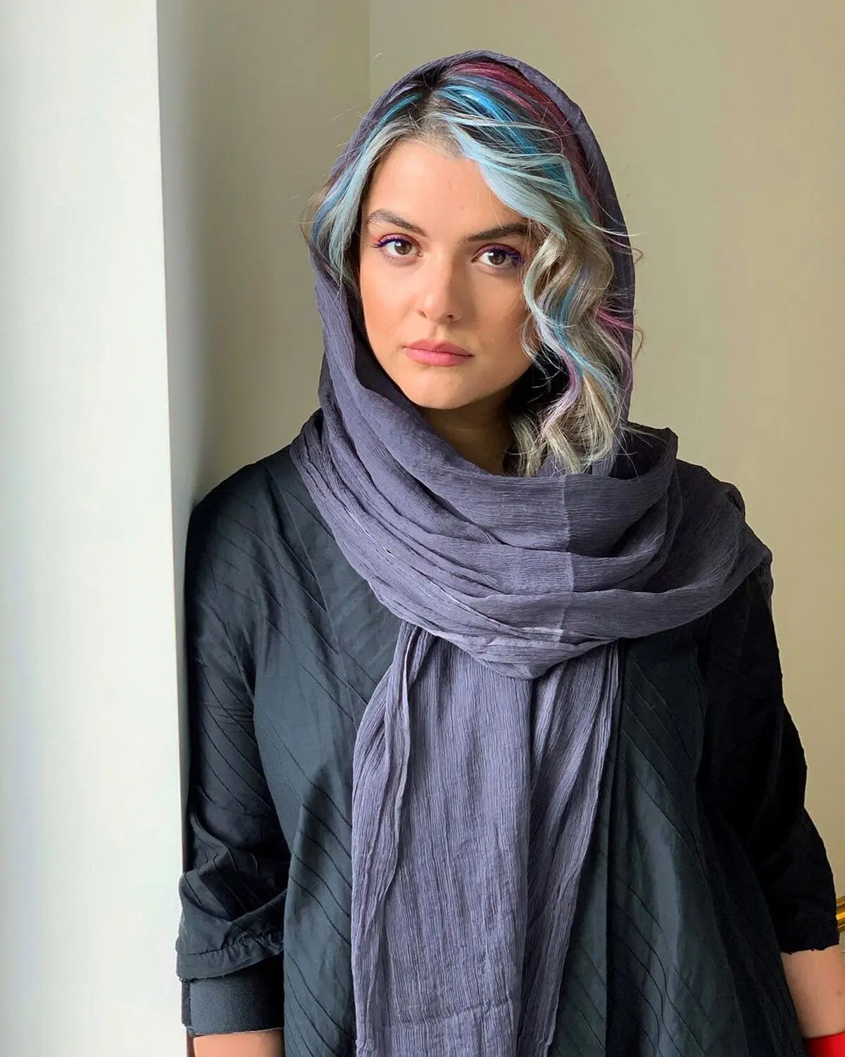 دنیا مدنی
