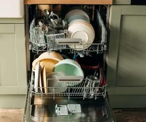 ترفندهای خانگی؛ آموزش چیدن اصولی ظرف ها داخل ماشین ظرفشویی