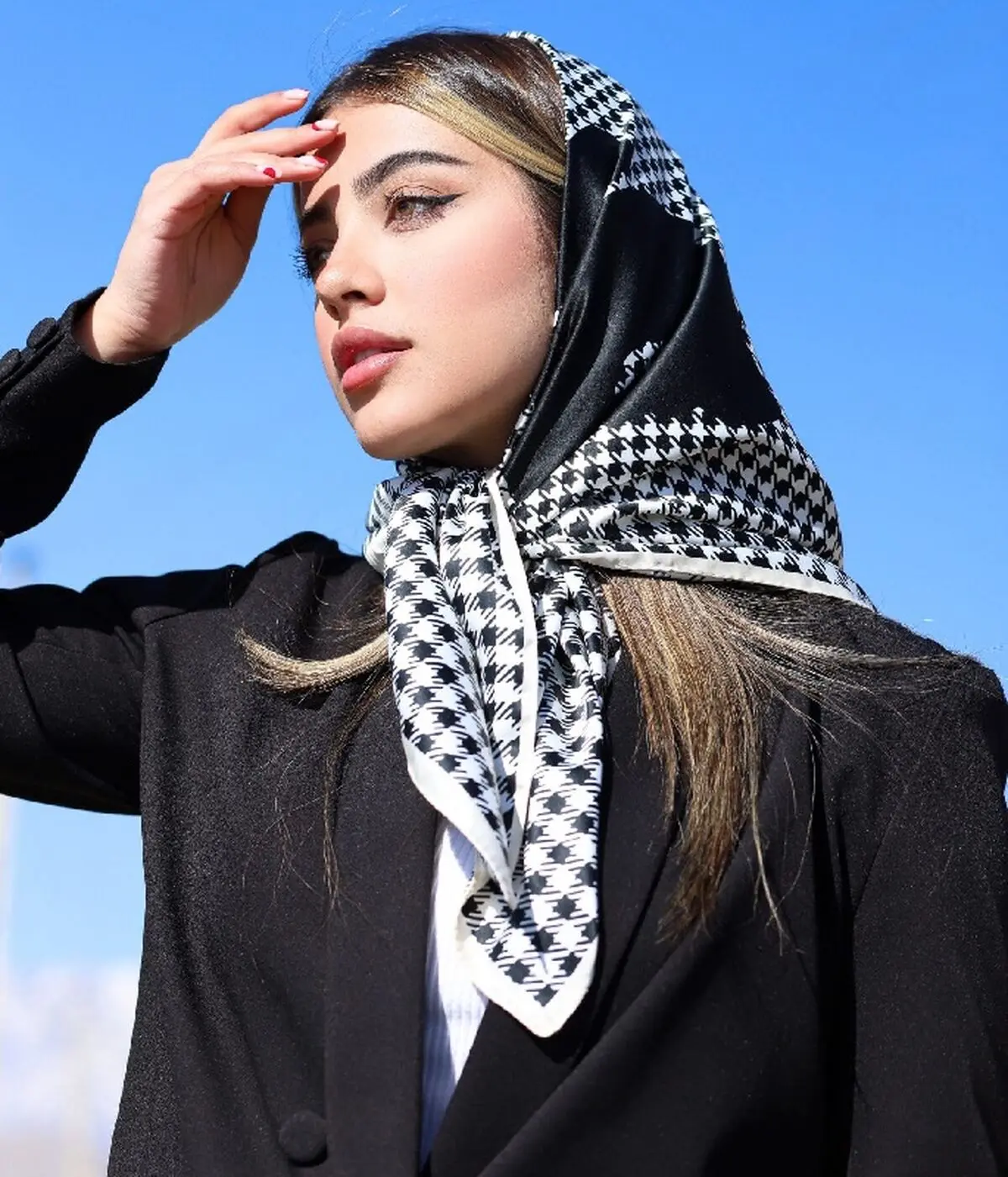 استایل سفید و سیاه