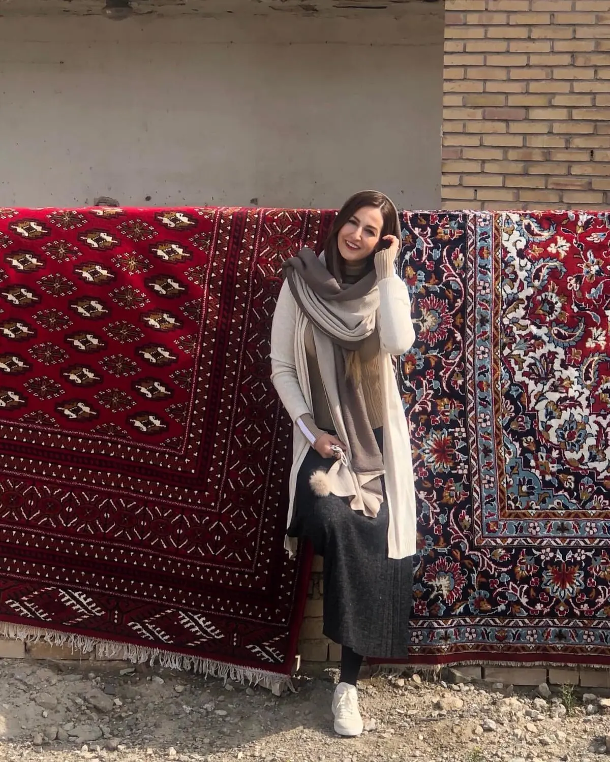شقایق دهقان