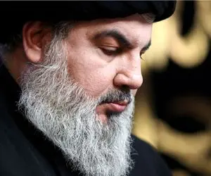 (ویدیو) تصاویری از حضور سید حسن نصرالله بر بالین مادرش