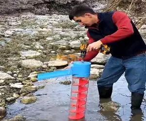 معماری طبیعت؛ پناه بر خدا با این وسیله از رودخونه طلا پیدا کرد