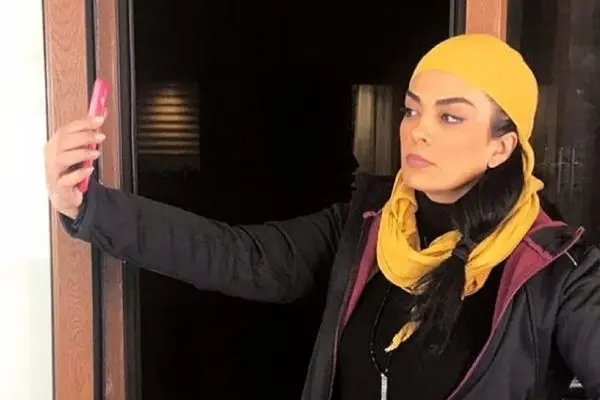 سارا خوئینی ها