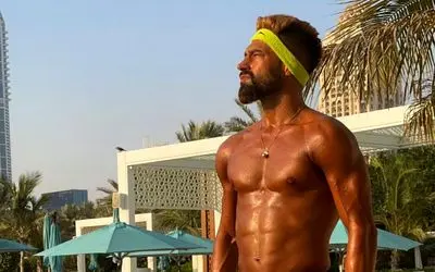 رضاییان به تمی ملی دعوت نشد رفت دبی تولد بازی!