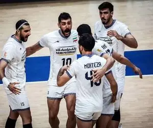 تیم ملی والیبال ایران در چه صورتی به مرحله نهایی صعود می‌کند؟