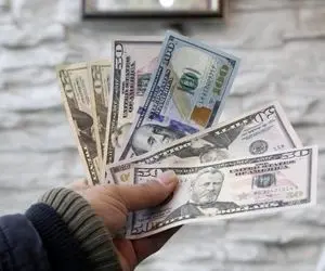 شوک طرح صیانت به بازار ارز؛ افزایش 300 تومانی قیمت دلار