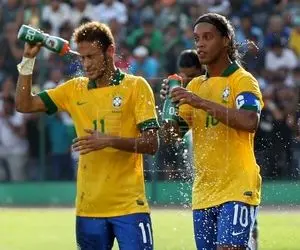 نیمار و رونالدینیو از یک جهت شبیه هم هستند