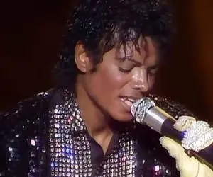 آواز شاد؛ یکی اینو جمع کنه مایکل جکسون مازندرانی