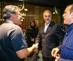 یک گزینه به سرمربیگری استقلال نزدیک‌تر است