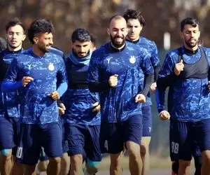 یک بازیکن جدید در تمرینات استقلال