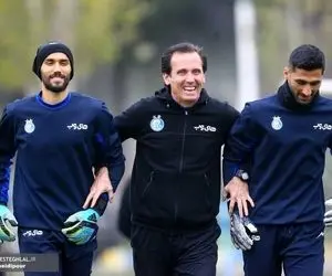 تصمیم عجیب محمود فکری درباره حسینی