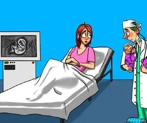 بازی فکری؛ اگه خدای هوشی بگو بین این خانم تازه زایمان کرده و بچه دوقلوها چی مشکوکه؟