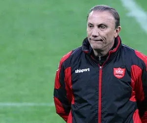 پیشکسوت پرسپولیس: با این روش، تیم در جام حذفی هم قهرمان نمی‌ شود!