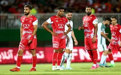 (عکس) پرسپولیس برای پنالتی سوخته در بازی با السد سند رو کرد