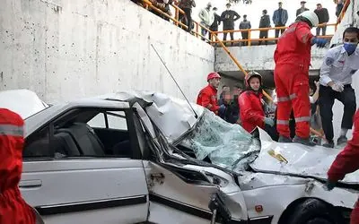 مرگ دلخراش یک عابر در خیابان اندرزگو