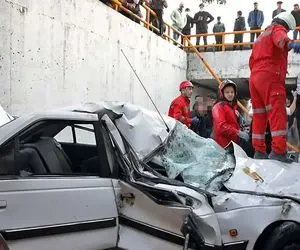 مرگ دلخراش یک عابر در خیابان اندرزگو