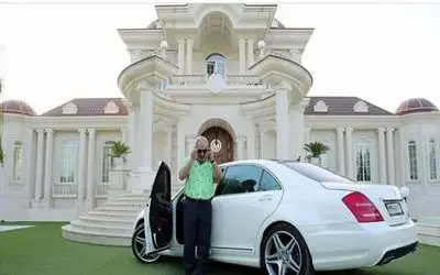 معماری خلاقانه؛ یا خدا عمارت ۱۰۰۰متری مهران مدیری ۱۰تا اتاق خواب داره آدم توش گم میشه