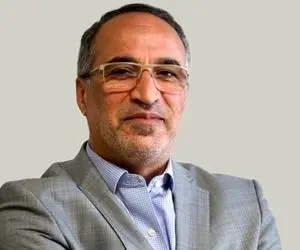 مدیرعامل پیشین باشگاه استقلال (واعظ آشتیانی) به سیم آخر زد