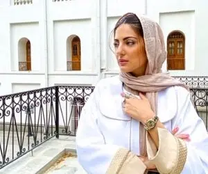 عکس هلیا امامی با عینک جذاب و مو های خرمایی جذاب تر!