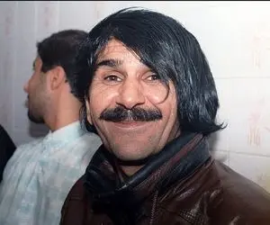 آواز احساسی؛ زنده یاد حسین پناهی چه با سوز دل میخونه خودش داره اشک میریزه