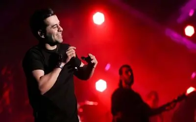 آواز احساسی/تو را چون جان خود میدانمت بهرام جوری منتقلب کرد که نای ادامه دادن نداشتن