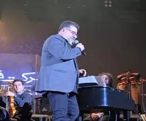 آواز احساسی؛ مهدی یغمایی برای تولد زنش چشم تو چشم تو کنسرت چه آهنگی خوند دختر غش کرد