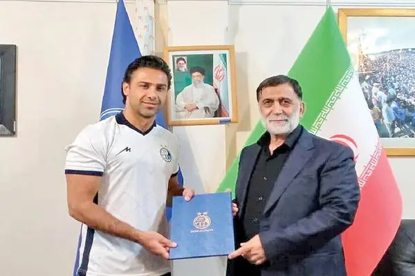 مصطفی آجورلو- فرهاد مجیدی