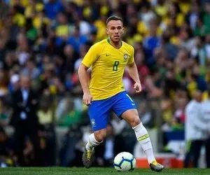 هافبک تیم ملی برزیل هم جام جهانی را از دست داد
