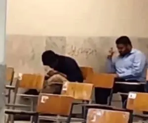 آواز آزار؛ مراقب سرجلسه برا دانشجویی که مونده یچی خوند بیچاره دورشو نگاه کرد بغضی شد