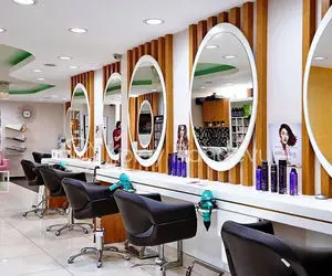 ممنوعیت عجیب در مشهد؛ ناخن کاشتن و اپیلاسیون ممنوع!