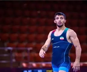 (ویدیو) کشتی محمد رضا گرایی مقابل حریف آمریکایی و داوری جنجالی