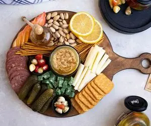 ایده های خلاقانه؛ چیدمان سینی تنقلات خوش سلیقه بودنتو اینجوری به رخ بکش
