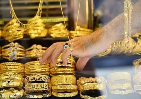 آخرین قیمت طلا و سکه امروز ۲۱ تیر ۱۴۰۵ | نسبت به شنبه ۲۰ تیر چقدر گران شد؟