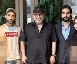 رضا رشیدپور از عکس جنجالی اش با شرکت کنندگان عشق ابدی گفت