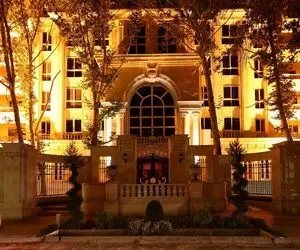 لاکچری‌ بازی در بازار مسکن تهران / در برج های لوکس پایتخت چه خبر است؟